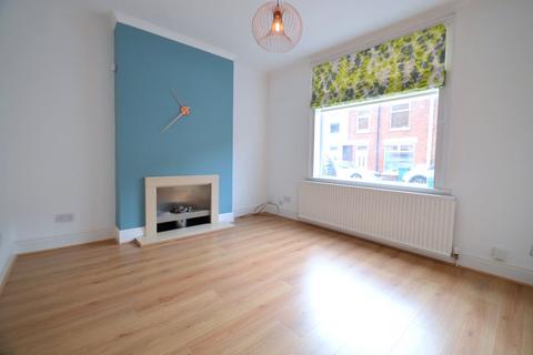 2 bedroom terraced house for sale, Regent Street, Northamptonshire NN16