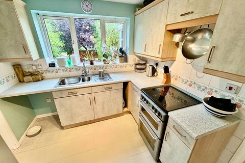 3 bedroom detached house for sale, Swinfen Close, Coalville LE67