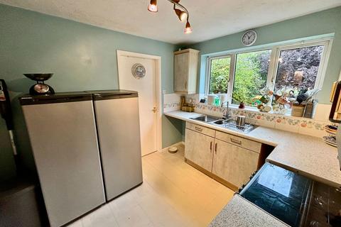 3 bedroom detached house for sale, Swinfen Close, Coalville LE67