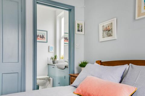 1 The Mount, New Malden, KT3 4HU