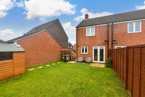 2 bedroom end of terrace house for sale, Campbell Grove, Horley, Surrey