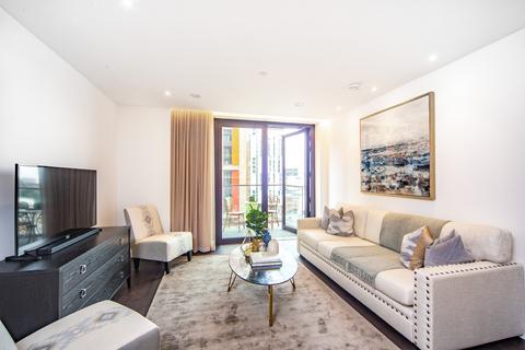 3 bedroom flat to rent, Charles Clowes Walk, Nine Elms SW11