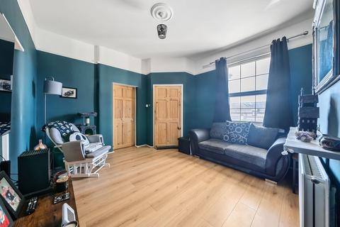 2 bedroom apartment for sale, Campfield Road, Shoeburyness, SS3