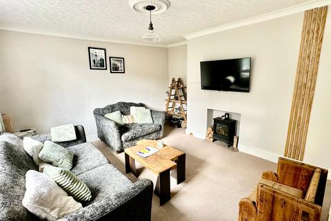 15 Green Lane, Oldham, OL8 3AY