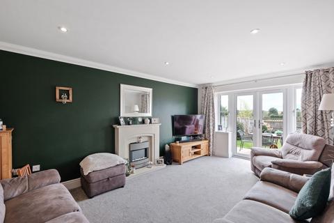 4 bedroom detached house for sale, Meadow View Close, Stoke Pound, Bromsgrove, B60 3AS