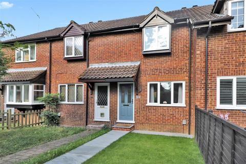 2 bedroom terraced house for sale, Oak Tree Close, Hertford Heath