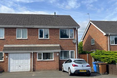 4 bedroom semi-detached house for sale, Stanton Road, Burton-On-Trent DE15