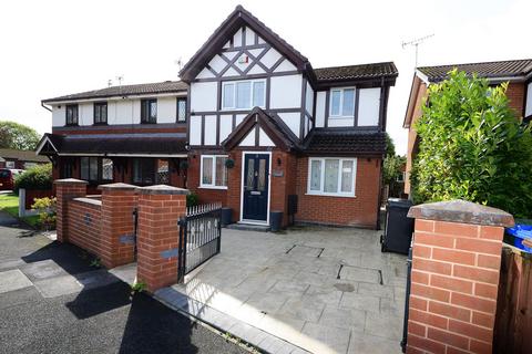 4 bedroom semi-detached house for sale, Taunton Lawns, Ashton-Under-Lyne OL7