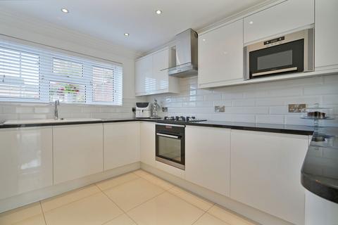 3 bedroom detached house for sale, Winterton Gardens, Sheffield S12