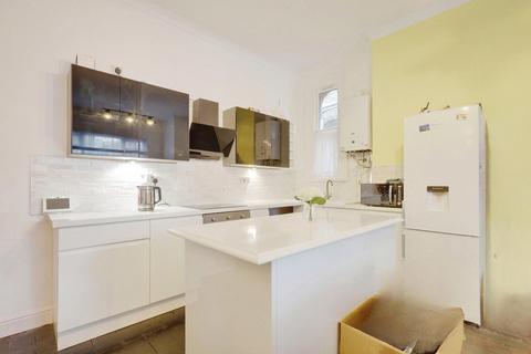 1 bedroom apartment for sale, St Vincents Road, Westcliff-on-sea, SS0