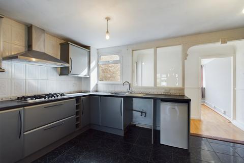 42 Allensway, Stanford-le-hope, SS17 7HA