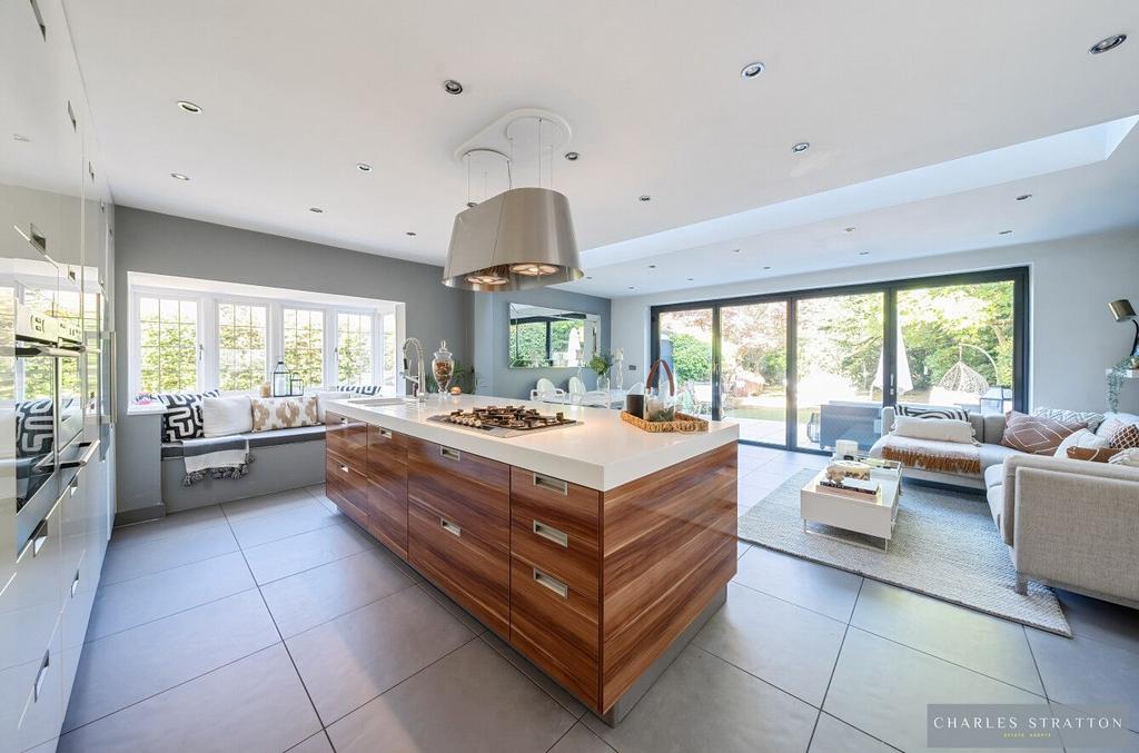 Kitchen/Family Room