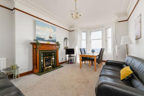 3 bedroom flat for sale, 9/5 Promenade Terrace, Portobello, EH15 1DT