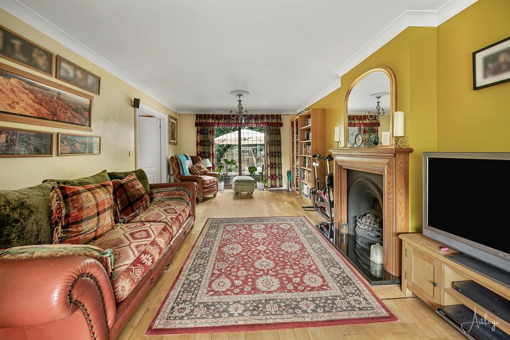 Coed Gurnos, Gowerton, Swansea 4 bed detached house for sale £650,000