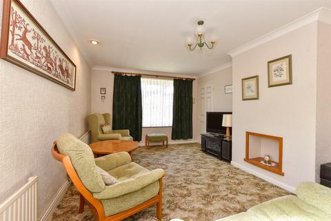 3 bedroom end of terrace house for sale, Finucane Gardens, Rainham, Essex