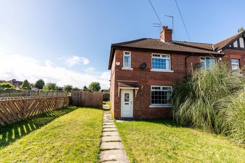 3 bedroom end of terrace house for sale, Parker Road, Dewsbury, WF12