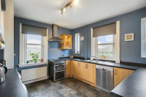 4 bedroom flat for sale, 32a, Hailes Grove, Edinburgh, EH13 0NE