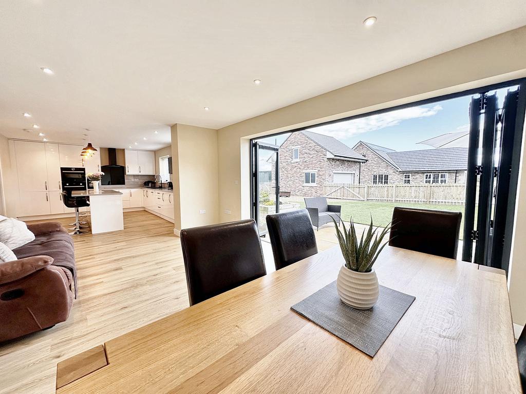 Family Dining Kitchen