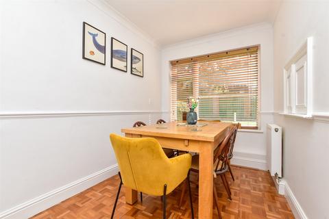 2 bedroom ground floor flat for sale, Devonshire Avenue, Sutton, Surrey