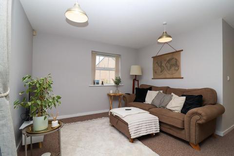 2 bedroom apartment to rent, Malsbury Avenue, Leicester, LE7