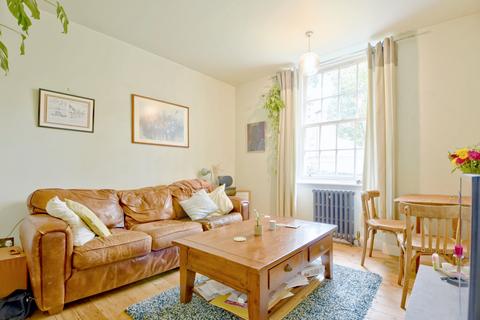 2 bedroom flat to rent, St. Albans Road, Dartmouth Park, London NW5