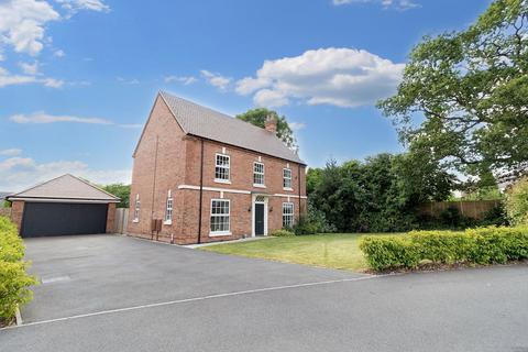 4 bedroom detached house for sale, Hugglescote LE67