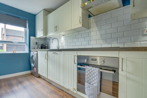 61 Derwent Chase, Waverley, Rotherham, S60 8AT