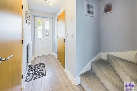 2 bedroom terraced house for sale, Weymouth Road, Wainscott