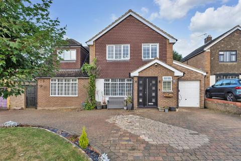 4 bedroom detached house for sale, Monmouth Road, Harlington