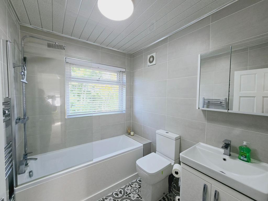 Photograph 10