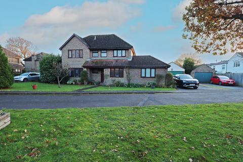 5 bedroom detached house for sale, Conifer Drive, Hambrook PO18