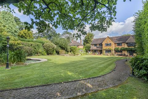 4 bedroom detached house for sale, Chestnut Road, Beaconsfield, Buckinghamshire, HP9