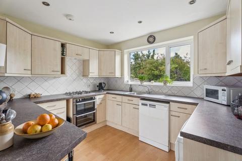 3 bedroom flat for sale, Green Street, Rickmansworth WD3