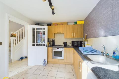 3 bedroom semi-detached house for sale, Ayres Drive, Bloxham OX15