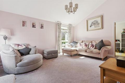 4 bedroom detached house for sale, Ridings Way, Cublington, Buckinghamshire