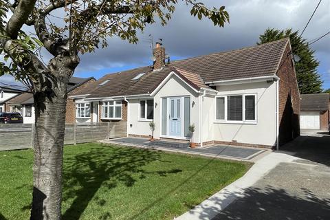 3 bedroom semi-detached bungalow for sale, Beckenham Avenue, East Boldon