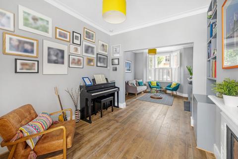 5 bedroom terraced house for sale, Ingelow Road, London SW8