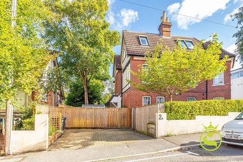 3 bedroom flat for sale, Snowdon Road, Bournemouth BH4