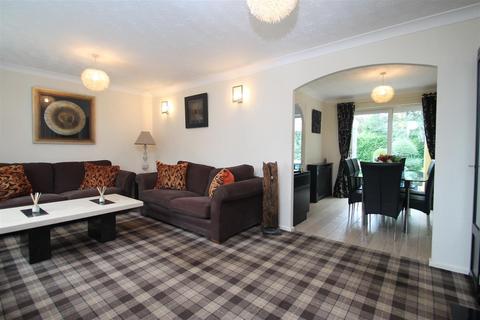 3 bedroom detached bungalow for sale, Cornel Rise, Harrogate HG3