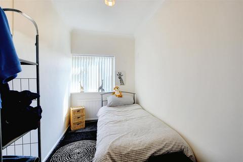 5 Broom Road, Calverton, Nottingham, NG14 6HD