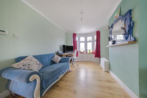 3 bedroom semi-detached house for sale, Waverley Avenue, Twickenham