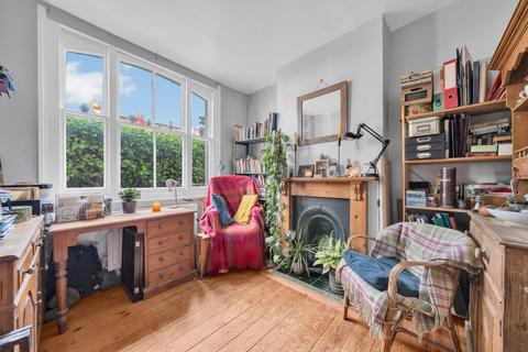 6 Rye Road, London, SE15 3AX