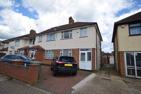 3 bedroom semi-detached house for sale, Uppingham Avenue, Stanmore, HA7