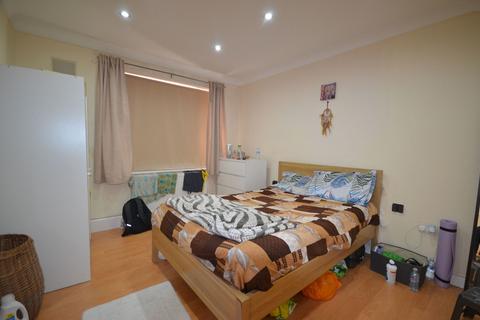276 Uppingham Avenue, Stanmore, HA7 2JS
