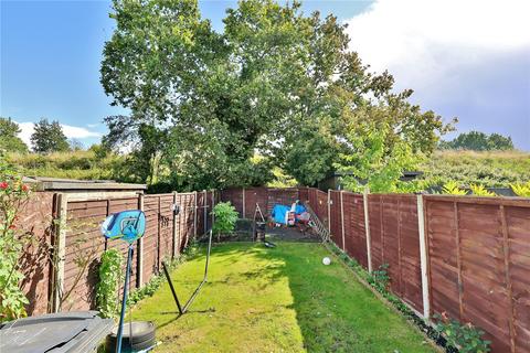 35 Arnold Road, Woking, GU21 5JX