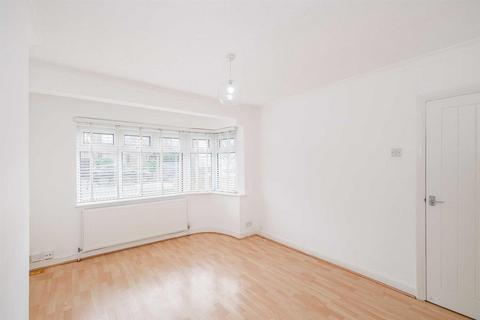 17 Frances Road, London, E4 9DH