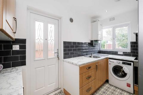 17 Frances Road, London, E4 9DH
