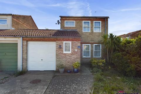 3 bedroom detached house for sale, Walker Close, Langney Point, Eastbourne, BN23