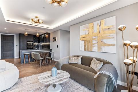 3 bedroom apartment for sale, Cleveland Street, London, W1T