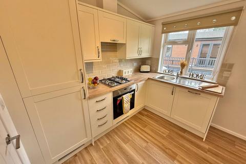 undefined, Chester Road Oakmere